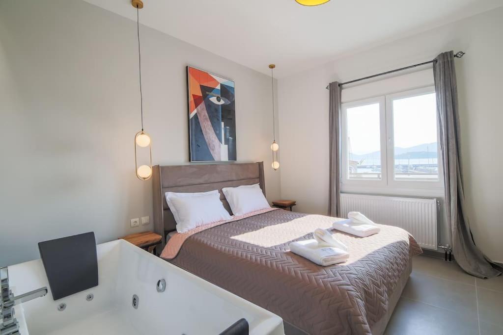 *Oasis* Best View Jacuzzi New Central Apartment Volos Ngoại thất bức ảnh