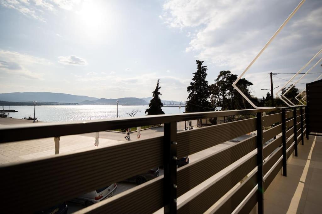 *Oasis* Best View Jacuzzi New Central Apartment Volos Ngoại thất bức ảnh