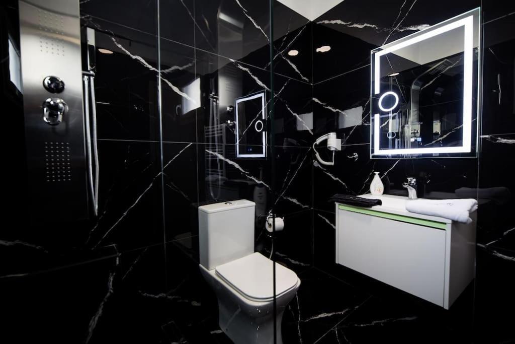 *Oasis* Best View Jacuzzi New Central Apartment Volos Ngoại thất bức ảnh